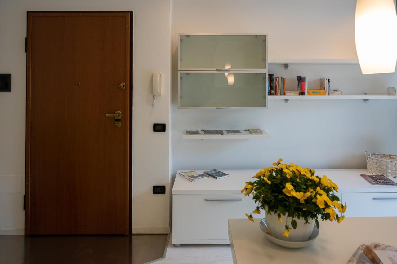 ピゾーニェCasa Del Soleアパートメント エクステリア 写真